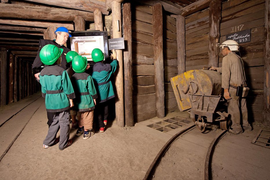 Fotografija: Antonijev rov skriva več kot 500-letno tradicijo rudarjenja. Foto: Samo Trebižan