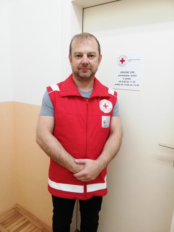 Matjaž Črešnovar, sekretar Območnega združenja Rdečega križa Žalec, je napovedal skorajšnjo obnovo. Foto: Mojca Marot