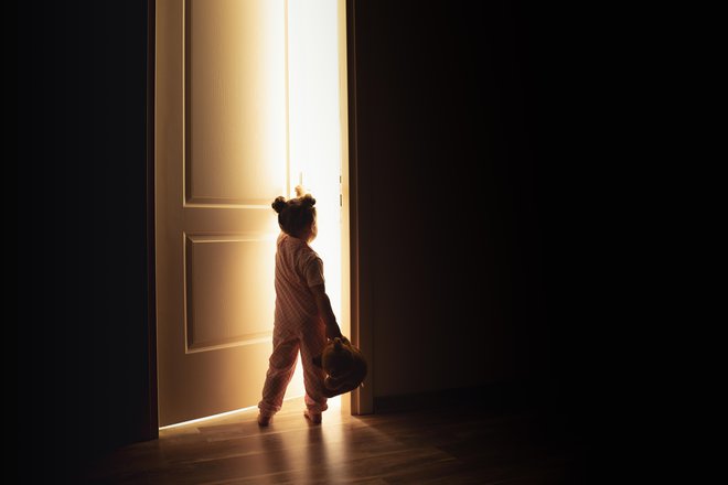 Včasih vrata med svetovi po rojstvu ostanejo priprta in otroci se spominjajo preteklih življenj. FOTO: Guliver/Getty Images