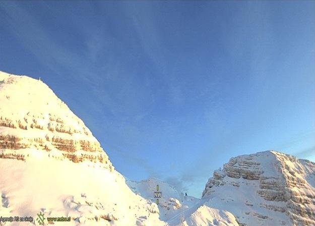 Jutranji prizor na s soncem obsijanem Kaninu. FOTO: Arso