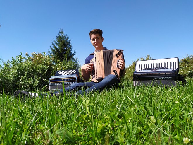Mladi harmonikarski virtuoz si želi postati profesionalni glasbenik in učitelj. FOTO: OSEBNI ARHIV