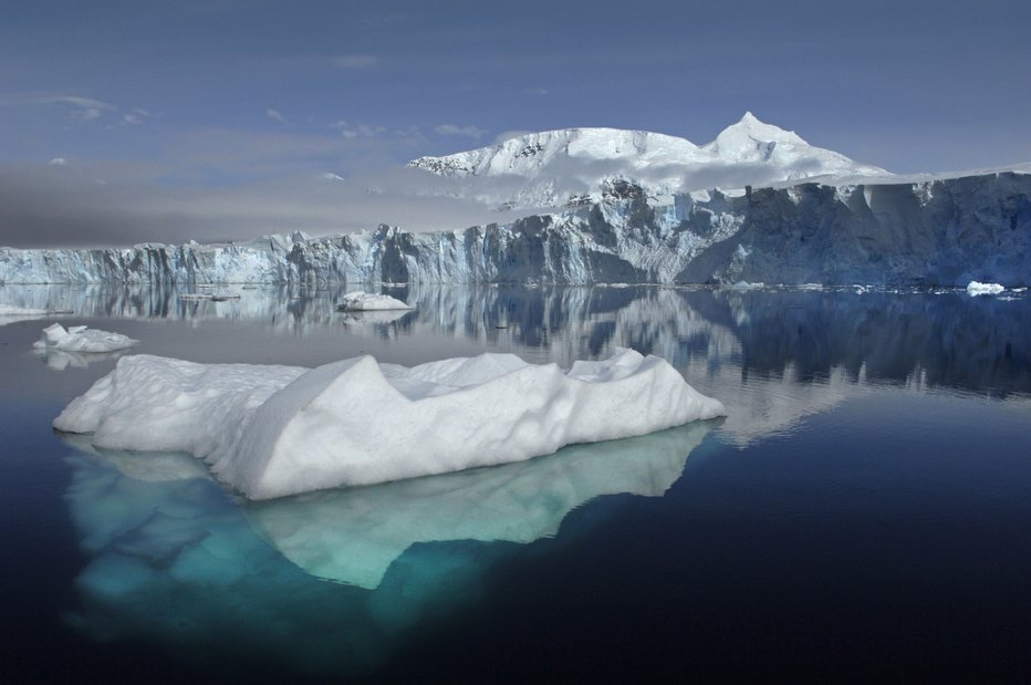 Fotografija: Koronavirus tudi na Antarktiki. FOTO: NASA/Reuters