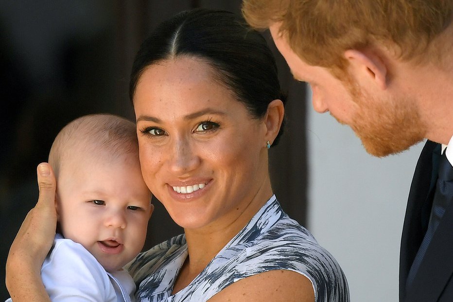 Fotografija: Prince Harry, žena Meghan in mali Archie. FOTO: Reuters