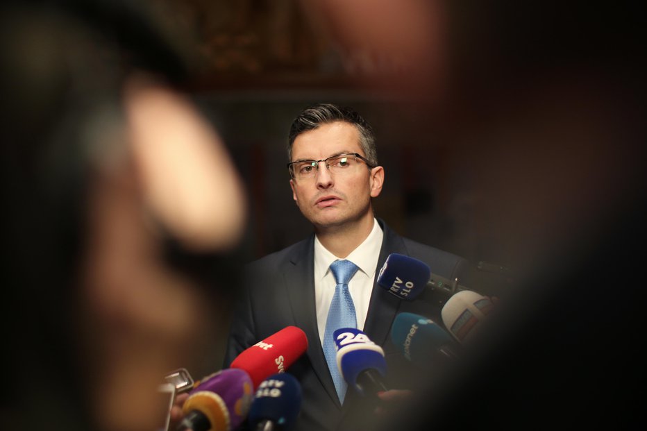 Fotografija: Premier bi moral narediti več, da bi kandidatki zagotovil izvolitev, je prepričana Bratuškova. FOTO: Jure Eržen, Delo