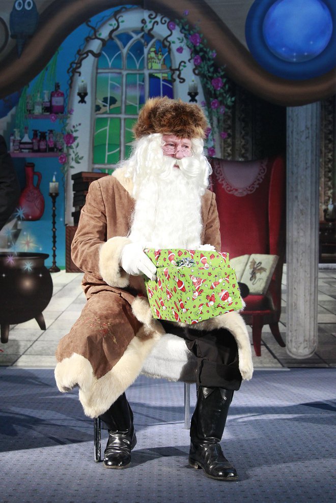 Dedek Mraz obleke