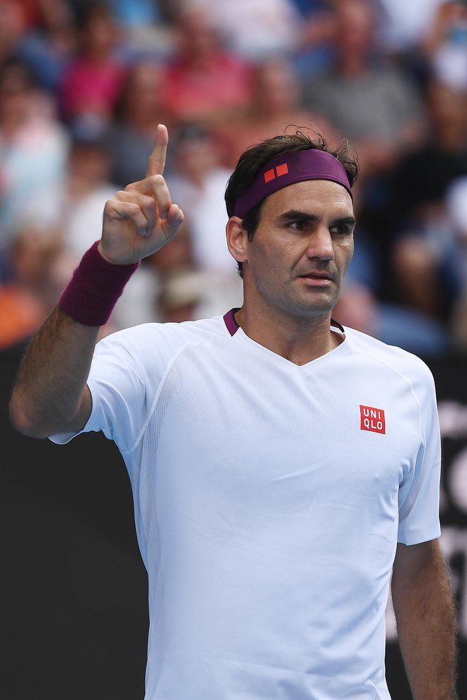 Roger Federer med špotniki zasluži največ. FOTO: Hannah Peters/Getty Images
