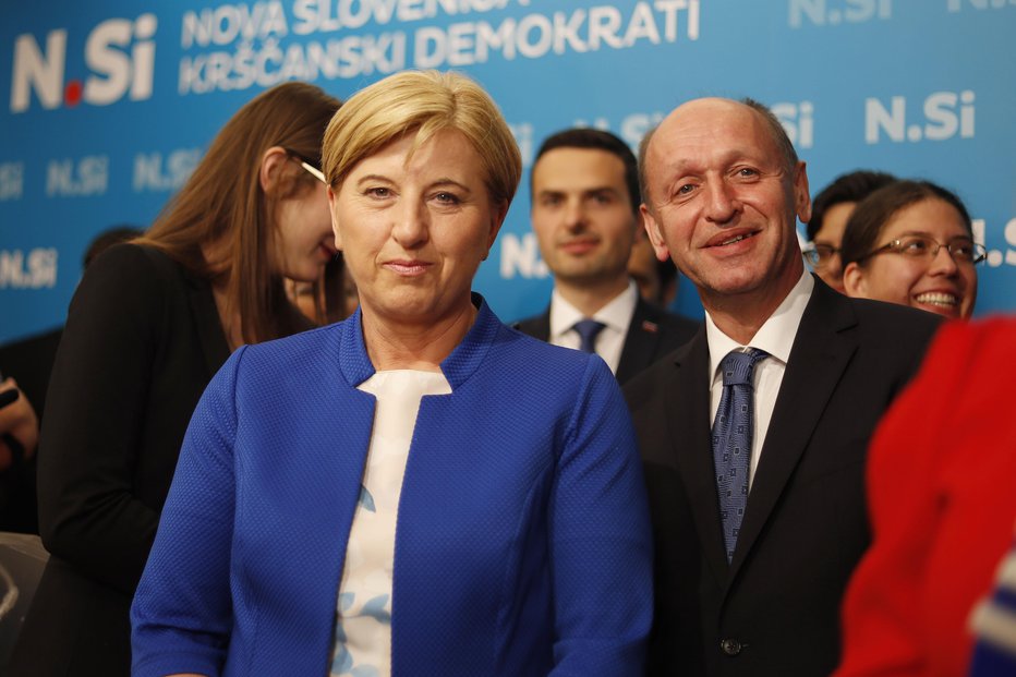 Fotografija: Ljudmila Novak z možem. Volilni štab stranke Nsi. Volitve v evropski parlament, Ljubljana, 26. maj 2019 	