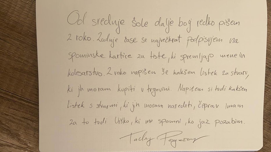 Fotografija: Teden pisanja z roko, sporočilo Tadeja Pogačarja. FOTO: Radi pišemo z roko