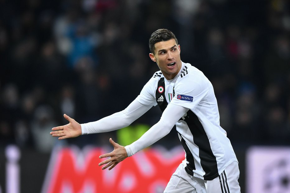 Fotografija: Juventusov napadalec Cristiano Ronaldo v Bernu ni zabil gola, zato pa je prispeval novo podajo za gol. FOTO: AFP