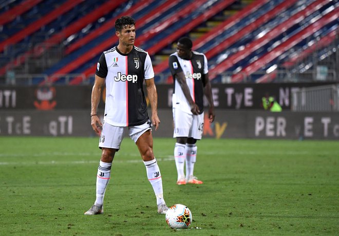 Italijanski prvak Juventus je poslal nad Romo močno spremenjeno enajsterico, v kateri ni bilo niti Cristiana Ronalda. FOTO: Alberto Lingria/Reuters