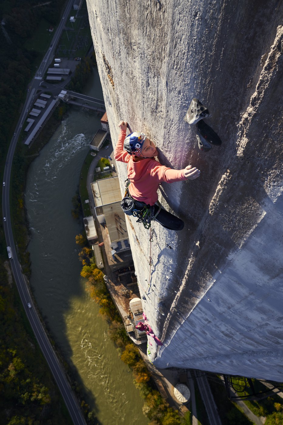Fotografija: Vzpon tudi za plezalca njunega kalibra ni bil lahek. FOTOGRAFIJE: JAKOB SCHWEIGHOFER/ RED BULL CONTENT POOL