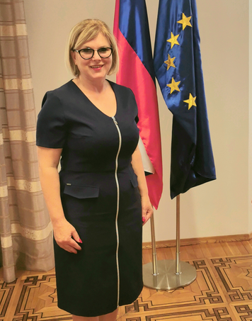 Fotografija: Slovenka Barbara Antolić Vupora, ki je hrvaška poslanka, kandidira za županjo Varaždina. FOTO: Zaslonski posnetek, vlada