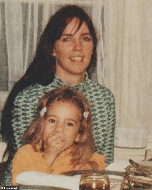 Je bila pevkina mama Patricia res članica satanističnega kulta? FOTO: Osebni arhiv