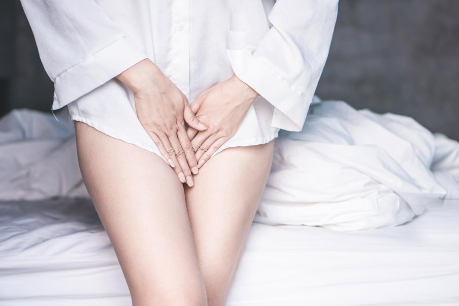 Fotografija: Simptome, podobne predmenstrualnim, lahko povzročijo tudi nekatera vnetja. FOTO: Doucefleur/Getty Images
