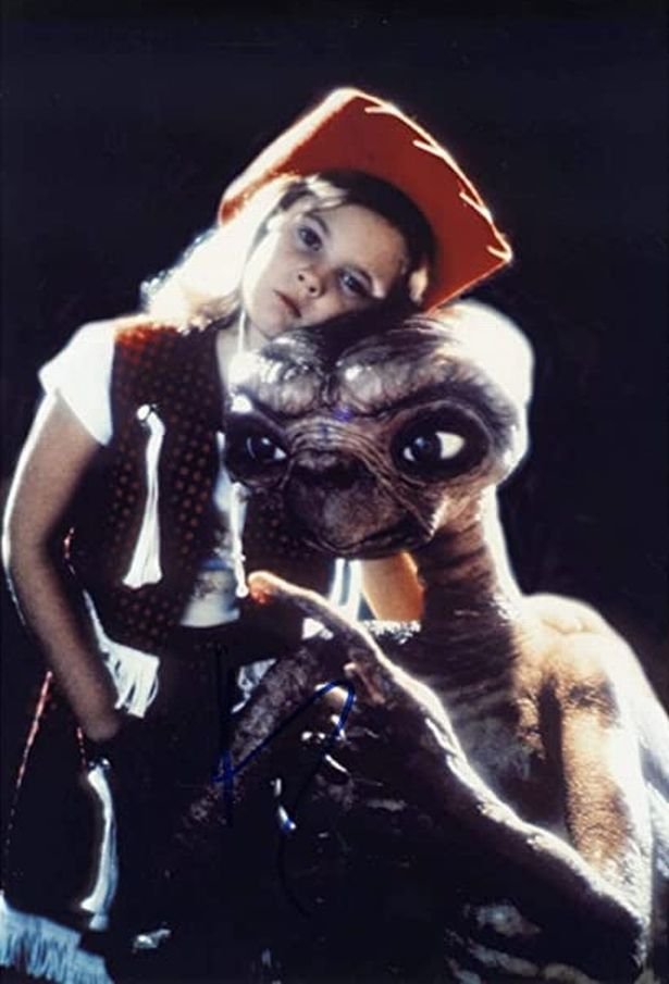 Otroška zvezdnica filma E. T. – vesoljček je za slavo plačala visoko ceno.