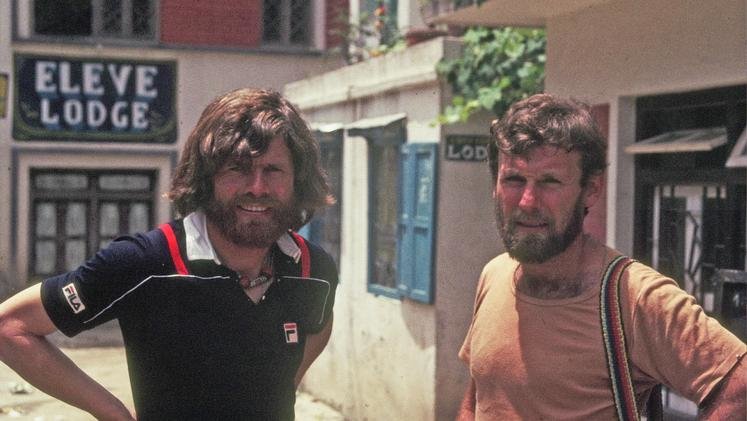 Fotografija: Pri osvajanju osemtisočakov se je spoprijateljil z alpinističnim bogom Reinholdom Messnerjem. FOTO: osebni arhiv
