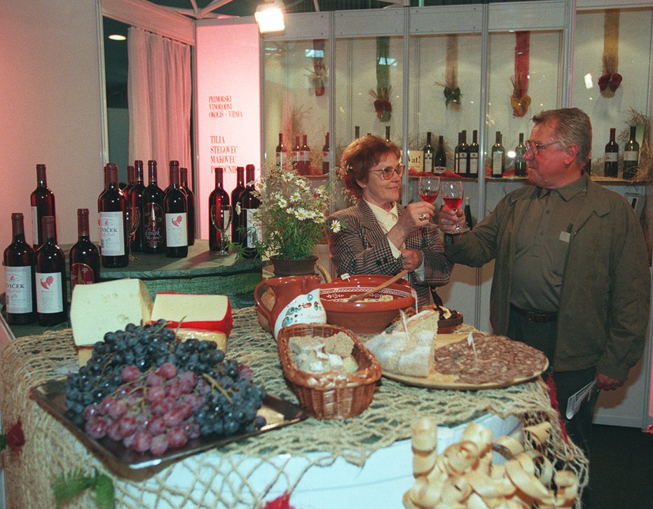 Fotografija: Živahnosti in dobre volje na ljubljanskem vinskem sejmu nikoli ni manjkalo. FOTO: ALEŠ ČERNIVEC