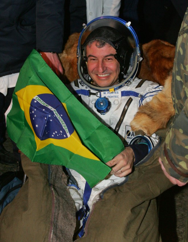 Minister Marcos Pontes je prvi in edini brazilski astronavt. FOTO: Shamil Zhumatov/Reuters