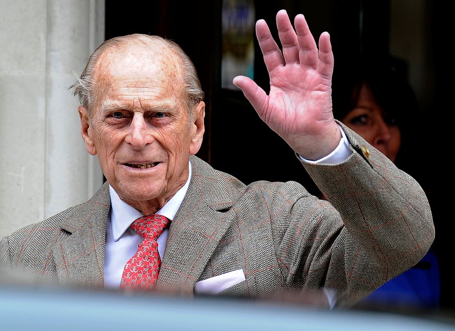 Fotografija: V zgodovino se bo zapisal tudi kot najstarejši moški član britanske kraljeve družine vseh časov. FOTO: Paul Hackett Reuters