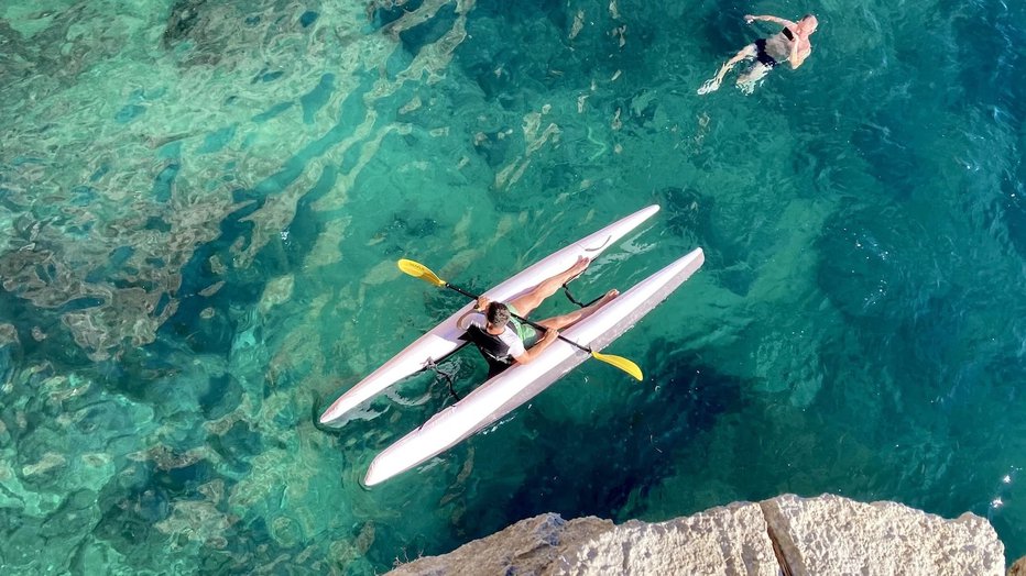 Fotografija: Kako združiti prednosti kajaka in katamarana. FOTO: Super Kayak