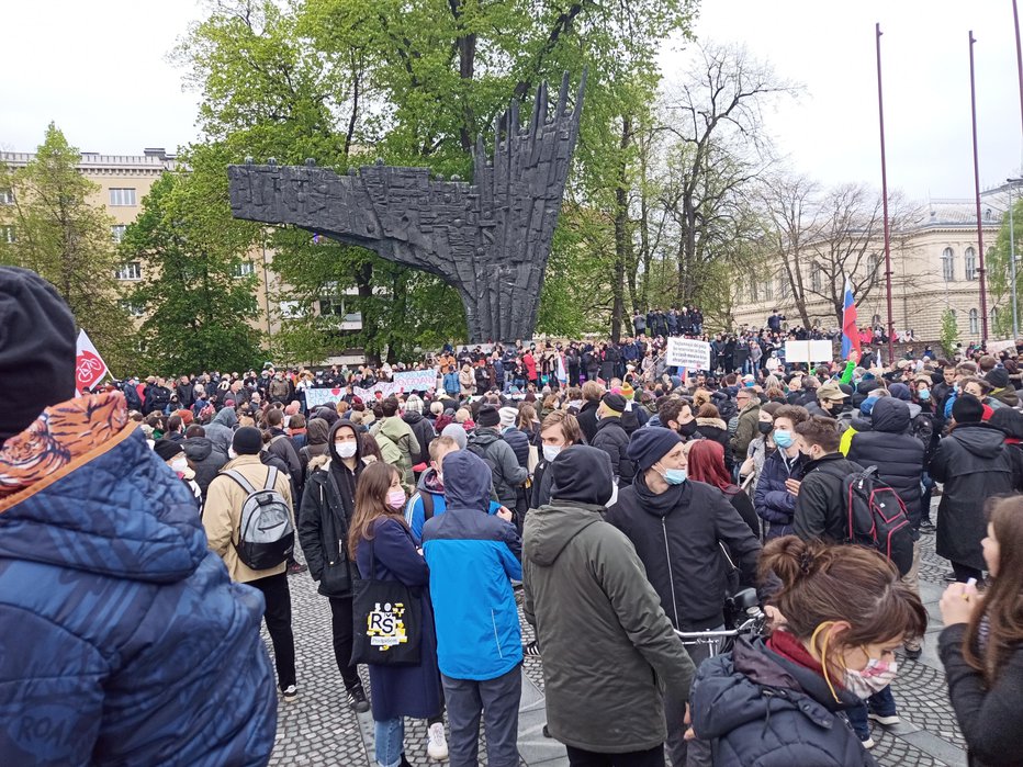 Fotografija: Protest v Ljubljani 27. aprila 2021. FOTO: Boštjan Fon