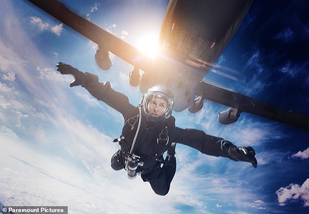 Fotografija: Tom Cruise je želel biti filmski pionir v vesolju. FOTO: Paramount Pictures