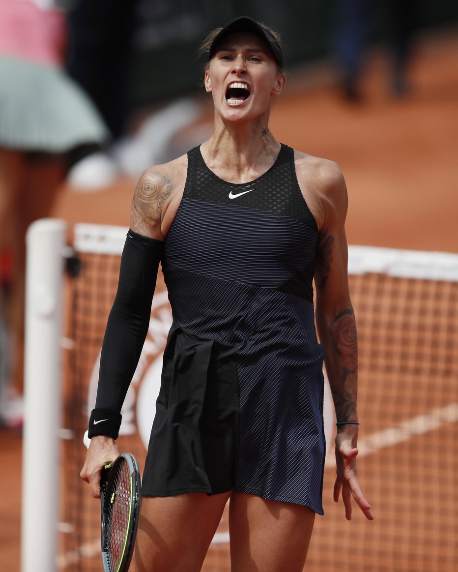 Fotografija: Polona Hercog ni skrivala čustev, ko je izkoristila peto zaključno žogico za veliko zmago. FOTO: Gonzalo Fuentes/Reuters