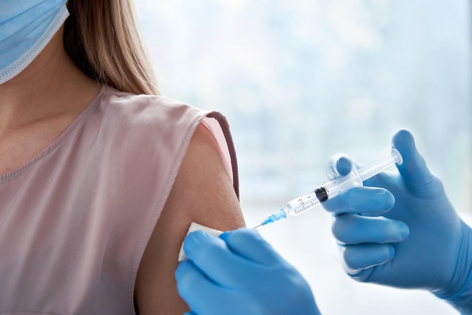 Fotografija: Če niste naročeni, imate priložnost za cepljenje. FOTO: Getty Images, Istockphoto