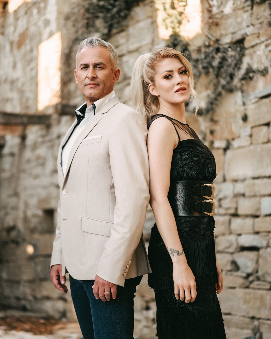 Fotografija: Hrvaški pevec in Nina v duetu z naslovom Žali nas more FOTOGRAFIJI: ROK MAVER