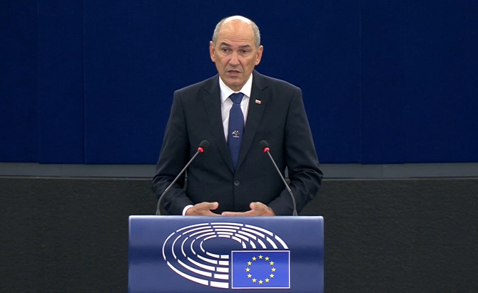 Fotografija: Janez Janša v Evropskem parlamentu. FOTO: posnetek zaslona