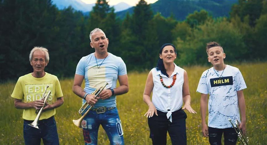 Fotografija: Družina Gorenjak iz Koroške združuje tri generacije izvrstnih glasbenikov.