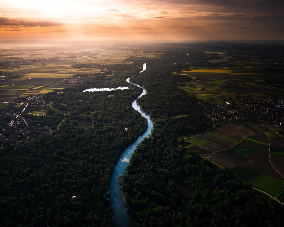 Fotografija: Zračni pogled na reko Muro. FOTO: Andi Vuk/gettyimages