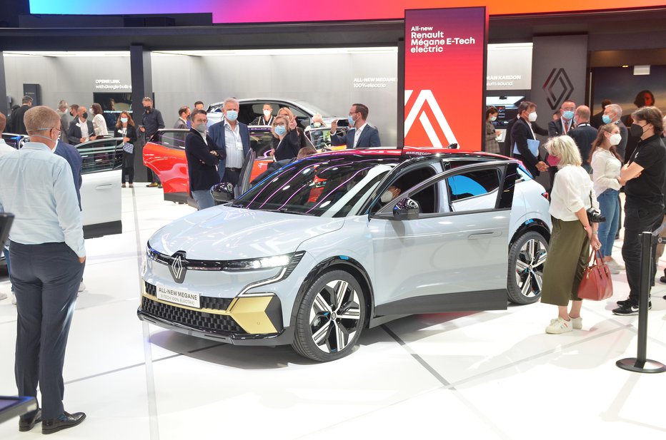 Fotografija: Renault megane nove generacije – le na elektriko FOTO: Gašper Boncelj