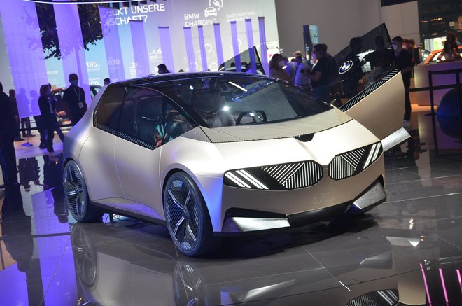 BMW-jeva eko študija malega električnega modela FOTO: Gašper Boncelj