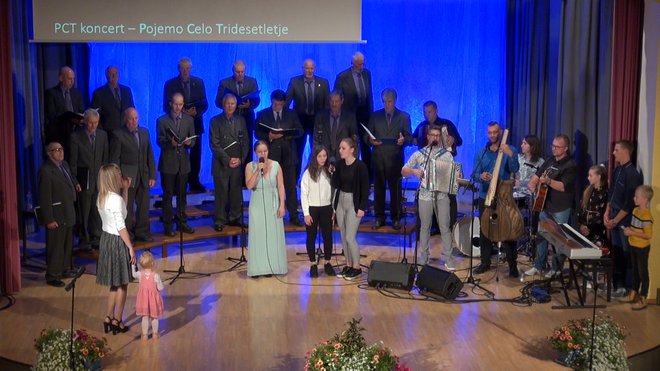 Koncert je bil posvečen tudi 30-letnici osamosvojitve Slovenije. FOTOGRAFIJI: Olga Knez