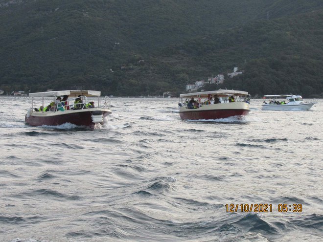 

Razburkano morje in burja sta krojila prvenstvo v Črni gori. FOTO: SSRMCG
