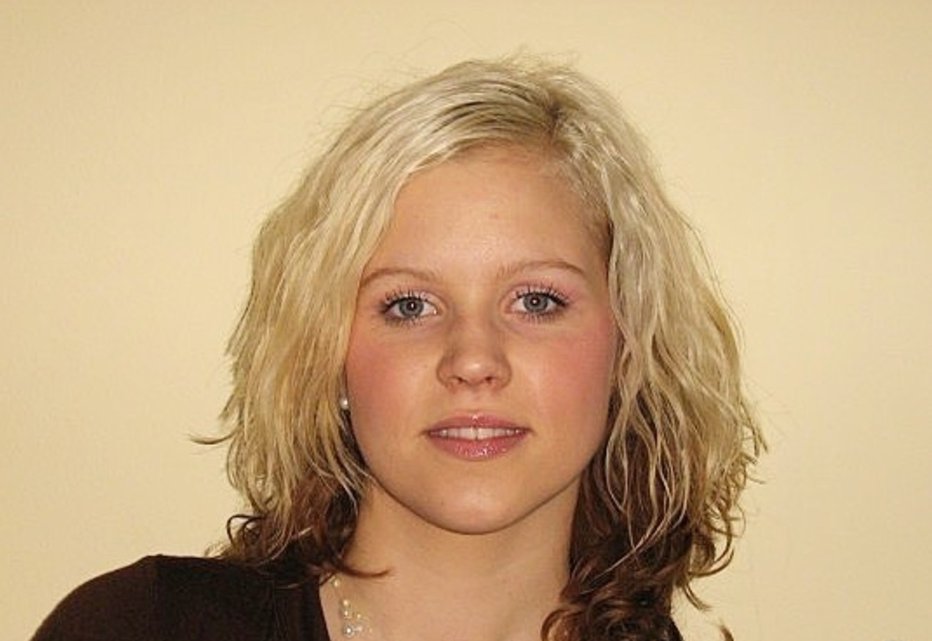 Fotografija: Darja Gajšek kot sedemnajstletno dekle

FOTO: INSTAGRAM
