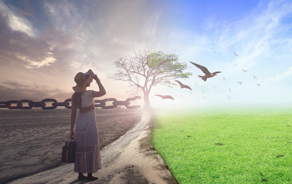 Fotografija: New normal concept: Woman standing between climate worsened with good atmosphere and birds flying and broken chain
