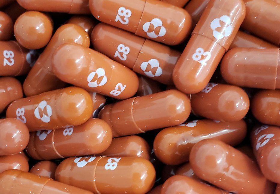 Fotografija: Tableta bi lahko bila prelomna v boju s covidom. FOTO: Merck & Co Inc, Via Reuters
