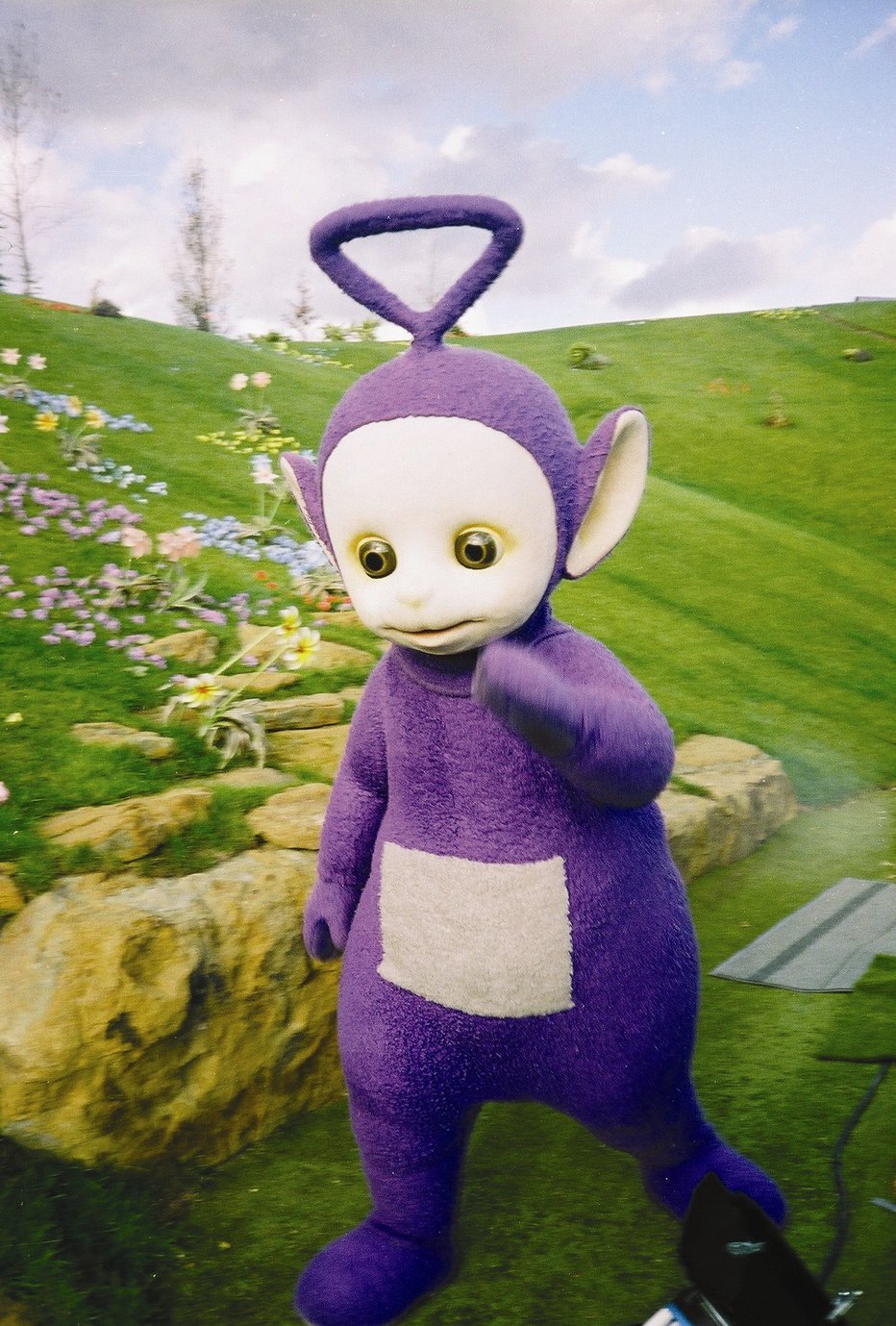 Fotografija: Kostum Tinkyja-Winkyja je oblekel v kar sedemdesetih epizodah megauspešnih Telebajskov. FOTOGRAFIJI: ARHIV ORGANIZATORJA
