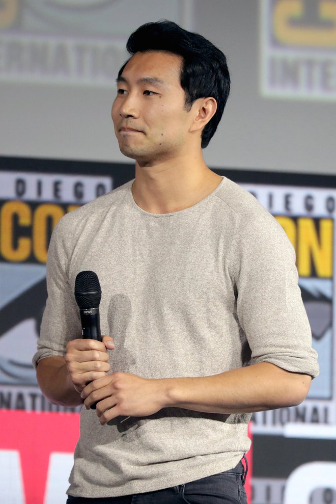 Simu Liu, glavni igralec novega hita FOTO: Gage Skidmore/Wikimedia
COmmons CC BY-SA 2.0
