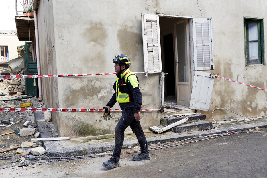 Fotografija: Eksplozija na Siciliji. FOTO: Antonio Parrinello, Reuters
