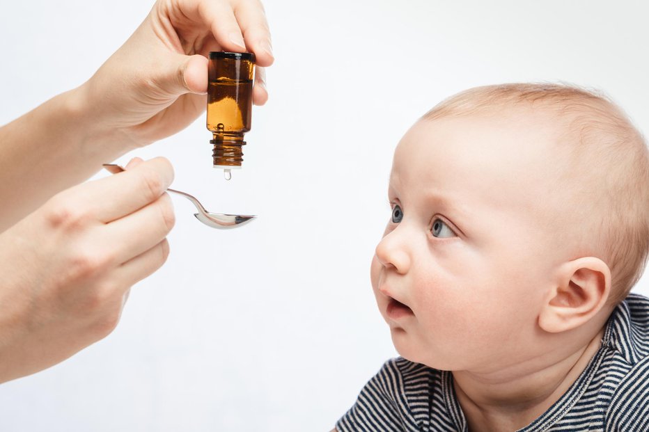Fotografija: Majhnim otrokom ga je treba dodajati za preprečevanje rahitisa. FOTO: Naumoid/Getty Images
