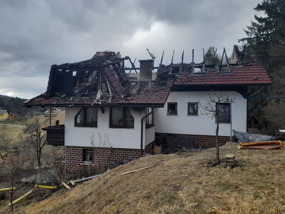 Fotografija: Takšna je bila hiša Vodovnikovih dan po požaru.
