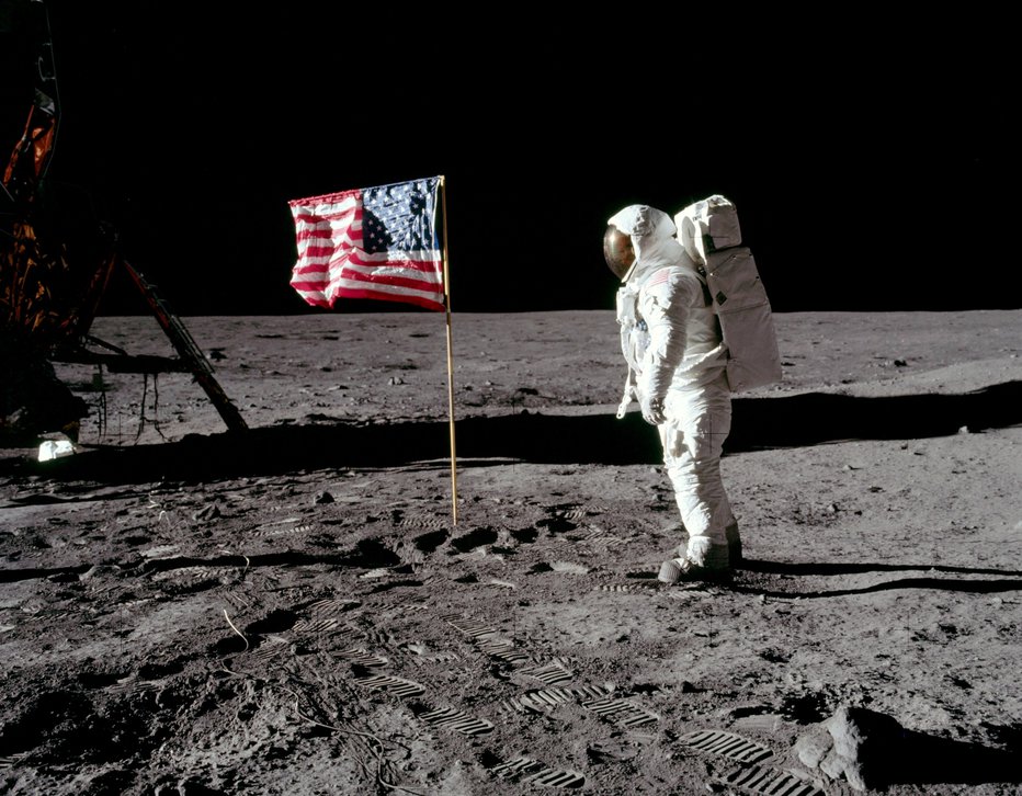Fotografija: Astronavt Buzz Aldrin na luni. FOTO: Reuters
