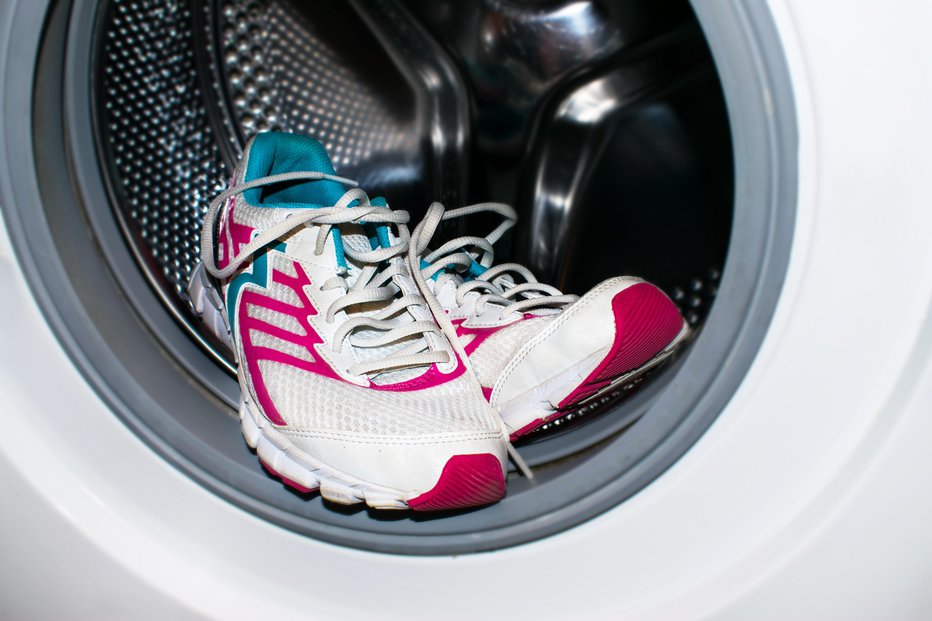 Fotografija: Večino superg lahko operemo v pralnem stroju. FOTO: Iryna Imago/Getty Images
