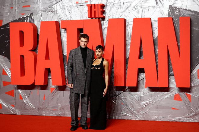 Batman, ki prihaja v naša kina danes, jutri ne bo zaživel na njihovih velikih platnih. FOTO: Tom Nicholson/Reuters
