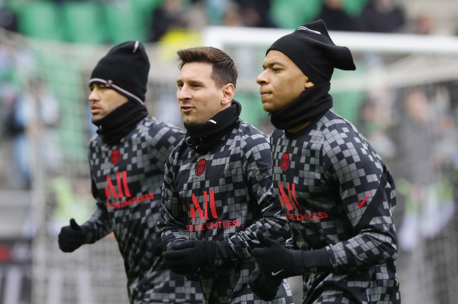 Fotografija: Neymar, Lionel Messi in Kylian Mbappe so strah in trepet tekmecev PSG. FOTO: Eric Gaillard/Reuters

