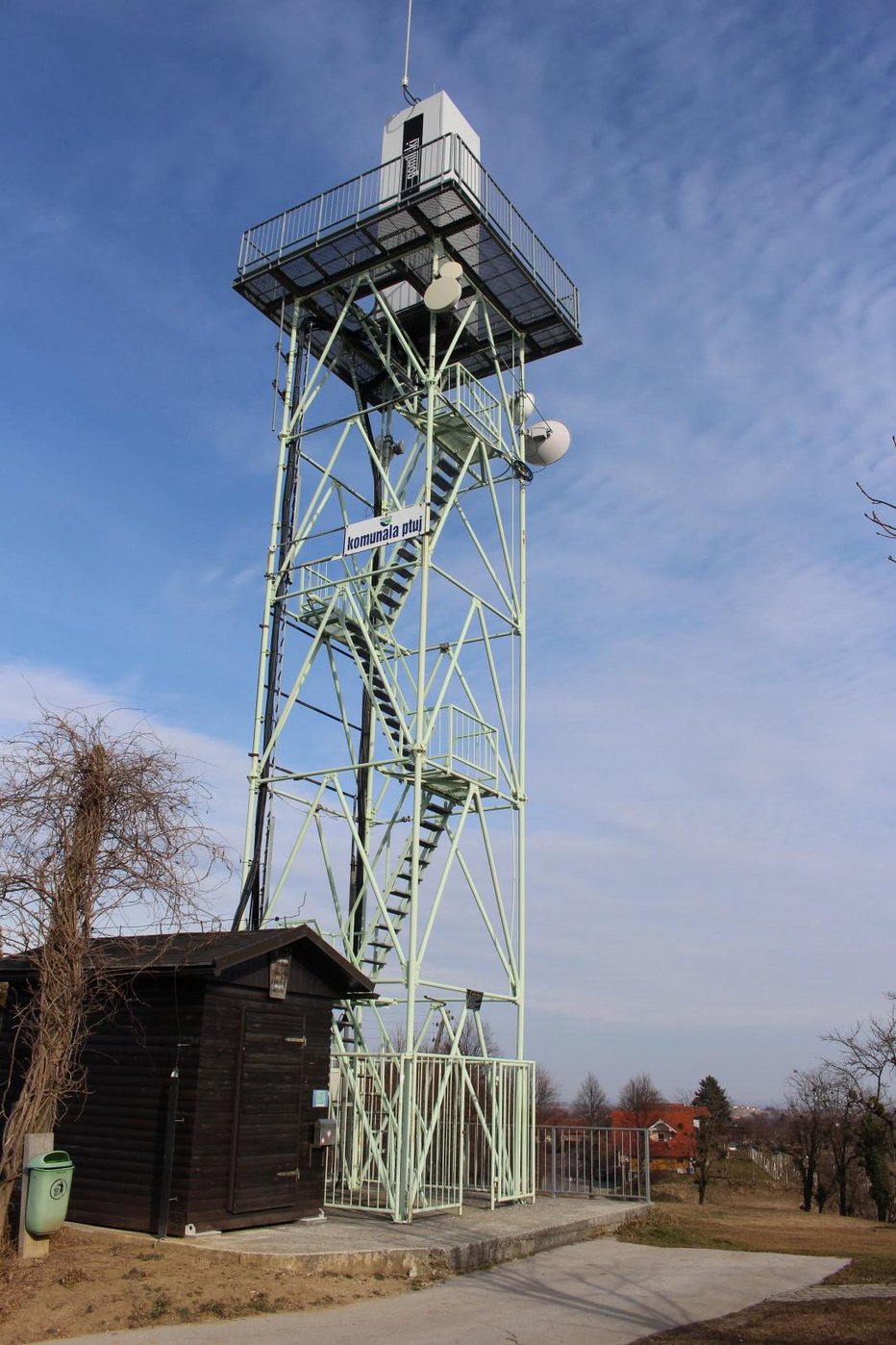 Fotografija: Železni stolp je visok 18 metrov.
