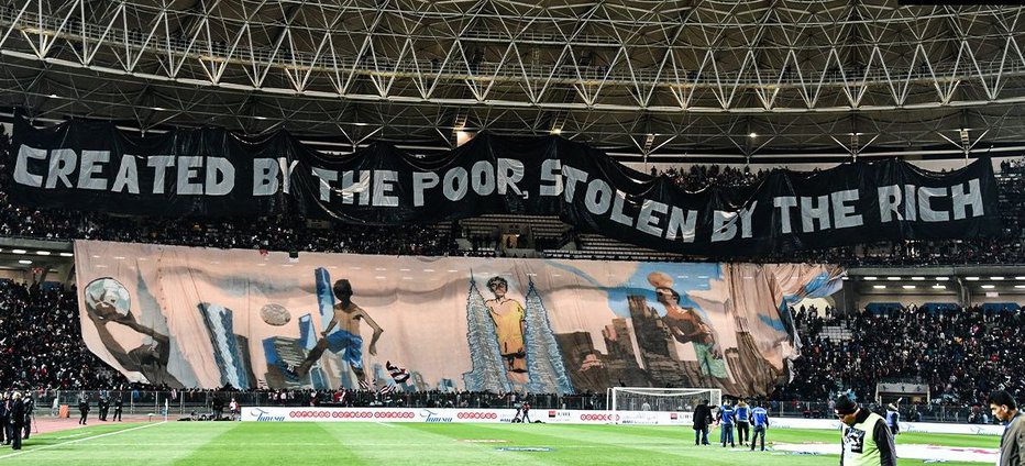 Fotografija: Superliga naj bi ljudem ukradla nogomet. FOTO: Twitter